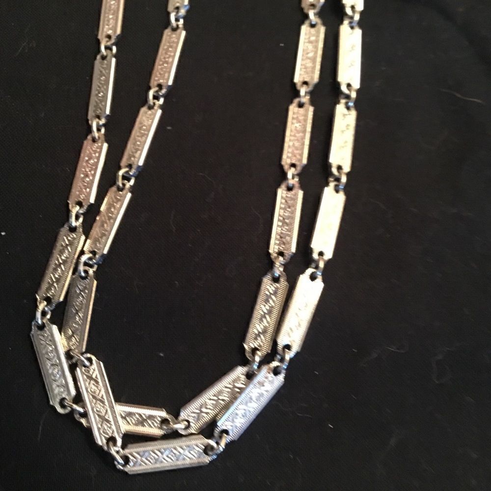 Embossed Silvertone Link Necklace